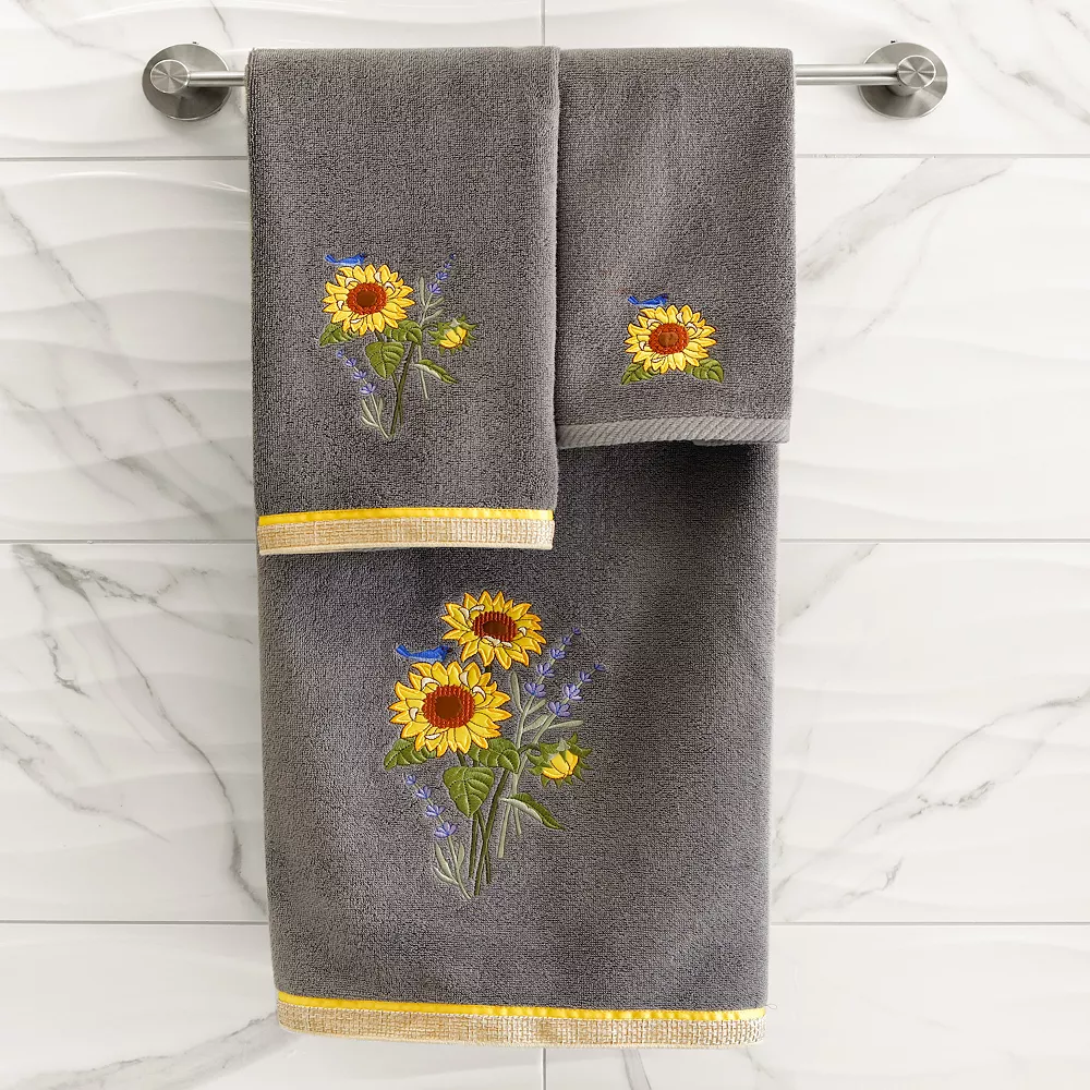Linum Home Textiles Turkish Cotton Girasol 3-piece Embellished Towel Set 4 Linum Home Textiles Turkish Cotton Girasol 3-piece Embellished Towel Set - Image 2